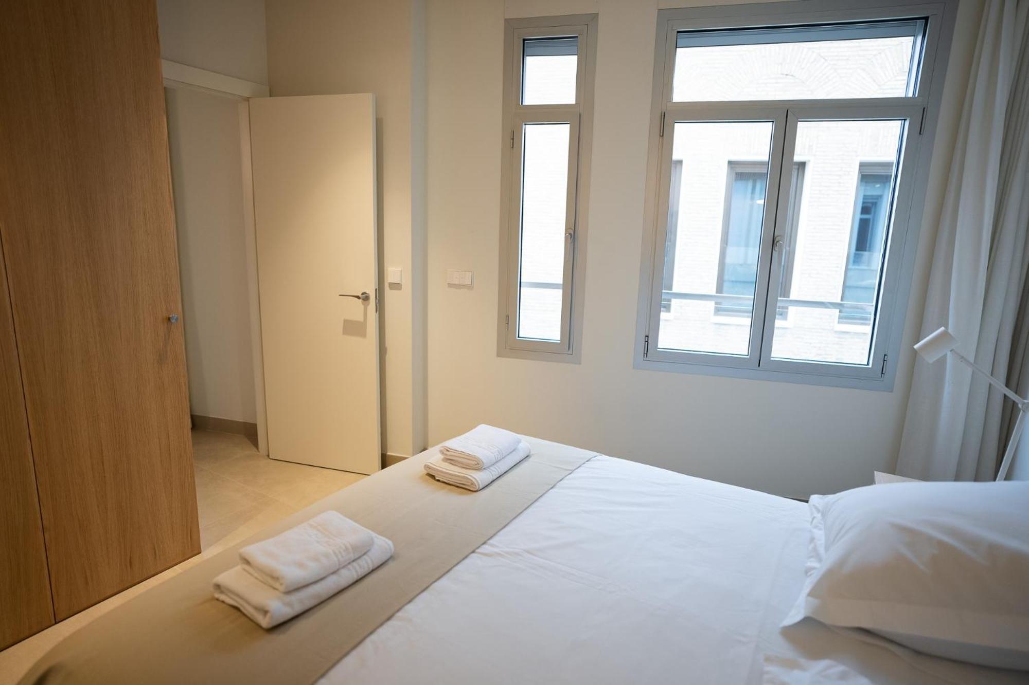 Casas De Sevilla - Apartamentos Magdalena Plaza Habitats Εξωτερικό φωτογραφία